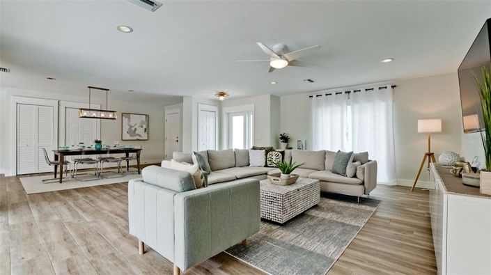 Image No.24-3 Bed Property for sale