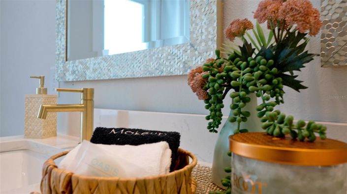 Image No.38-3 Bed Property for sale