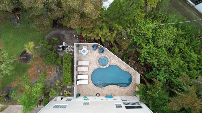 Image No.11-3 Bed Property for sale