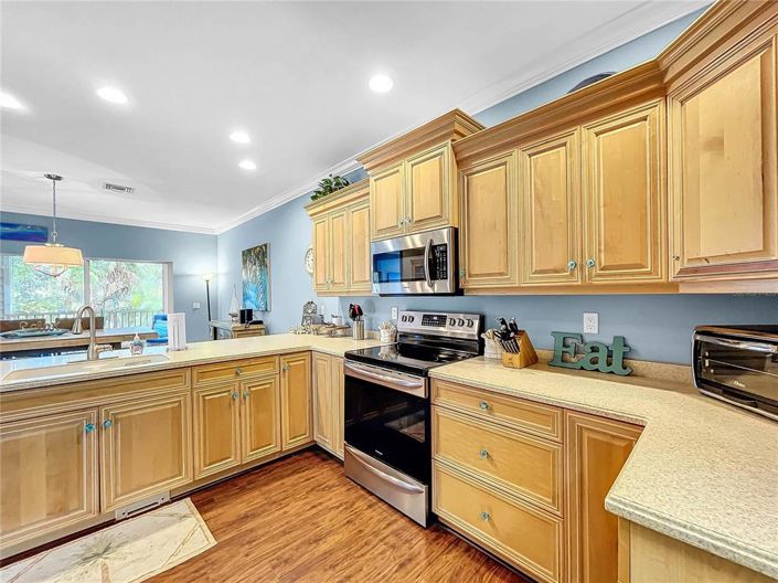 Image No.21-3 Bed Property for sale