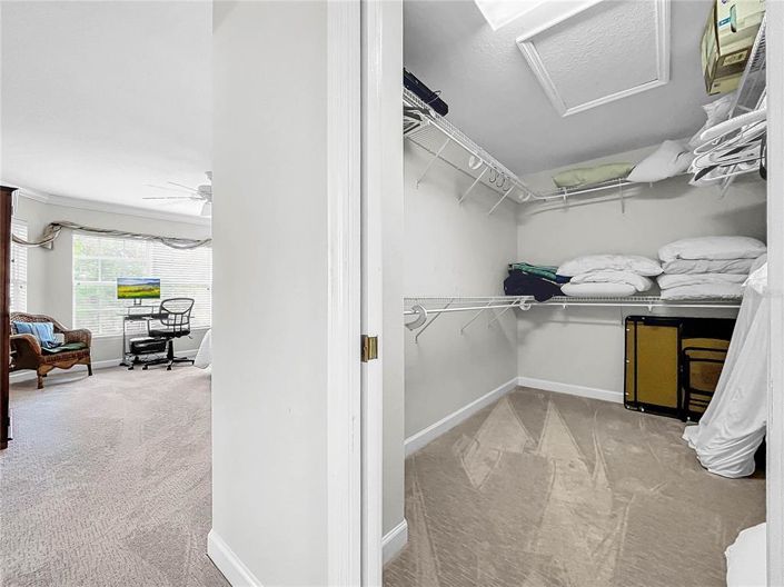 Image No.56-3 Bed Property for sale