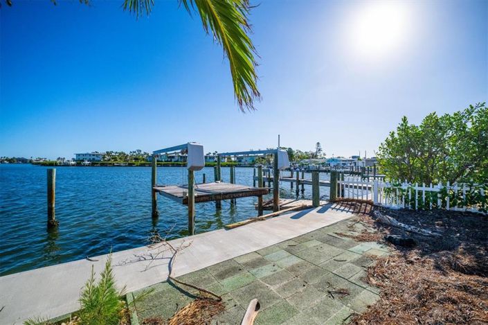 Image No.17-2 Bed Property for sale