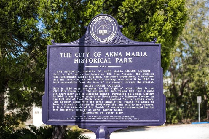 Image No.85-6 Bed Property for sale