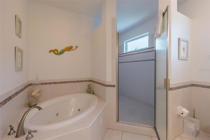 Image No.24-4 Bed Property for sale