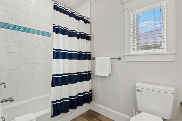 Image No.42-7 Bed Property for sale