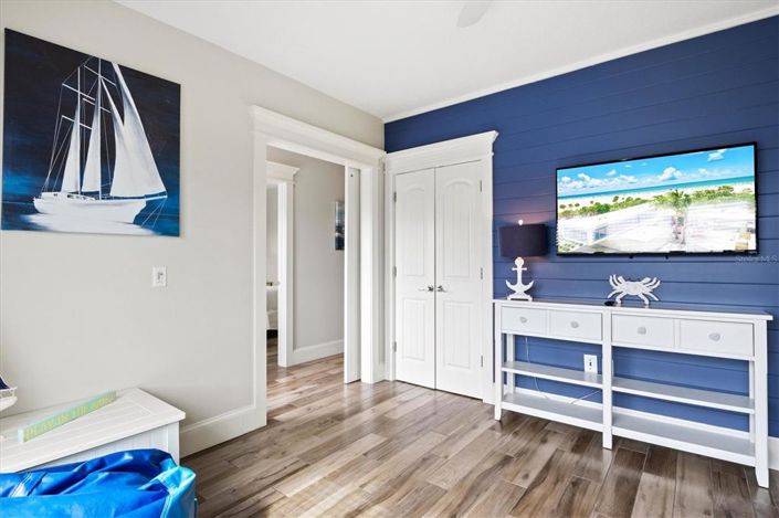 Image No.53-7 Bed Property for sale