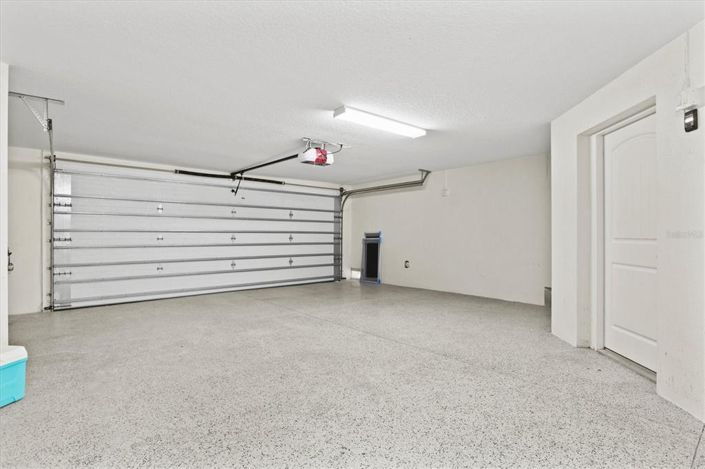 Image No.66-7 Bed Property for sale