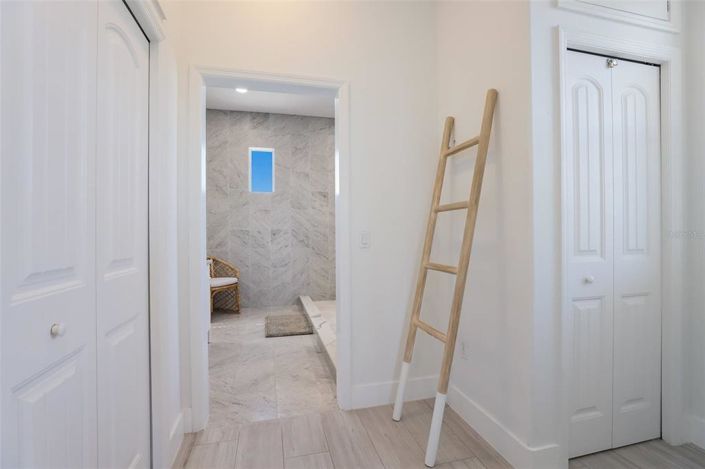 Image No.23-3 Bed Property for sale