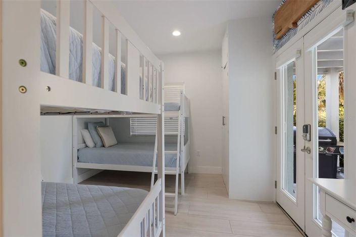 Image No.29-3 Bed Property for sale