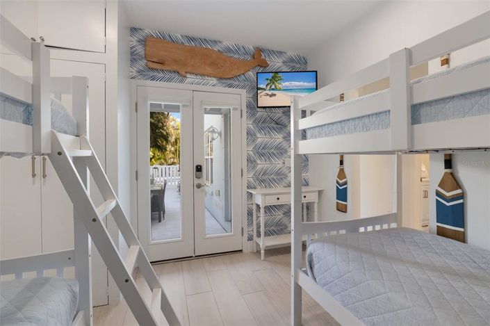 Image No.30-3 Bed Property for sale