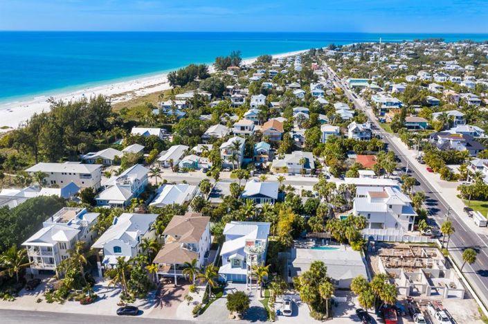 Image No.39-4 Bed Property for sale