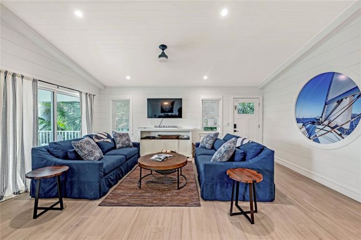 Image No.11-3 Bed Property for sale