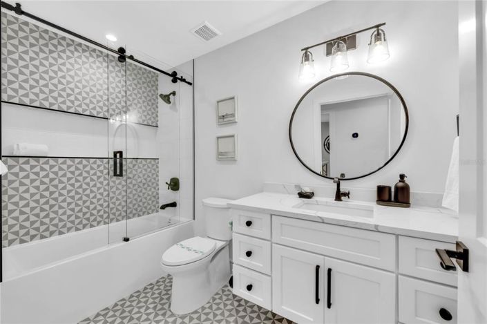 Image No.24-3 Bed Property for sale