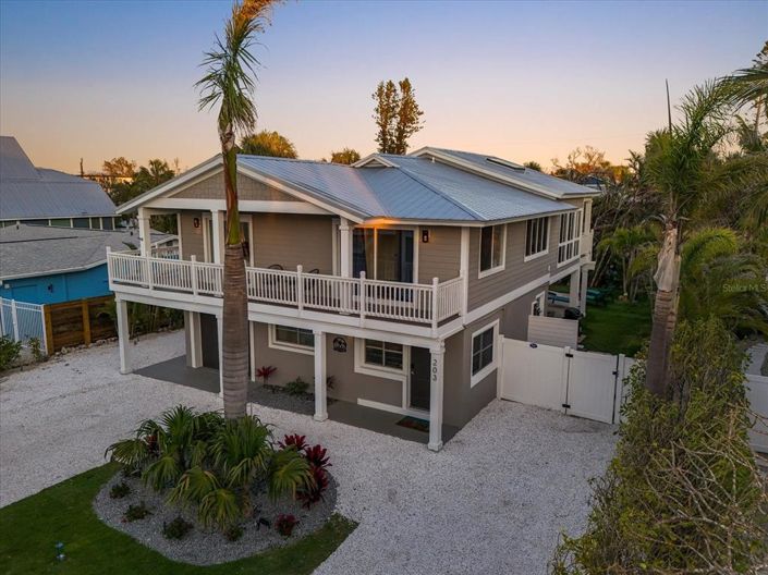 Image No.1-Propriété de 4 chambres à vendre à Holmes Beach