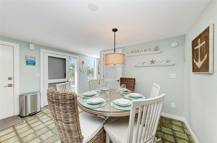 Image No.11-3 Bed Property for sale