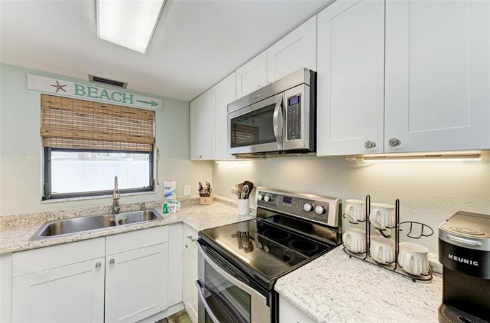 Image No.15-3 Bed Property for sale