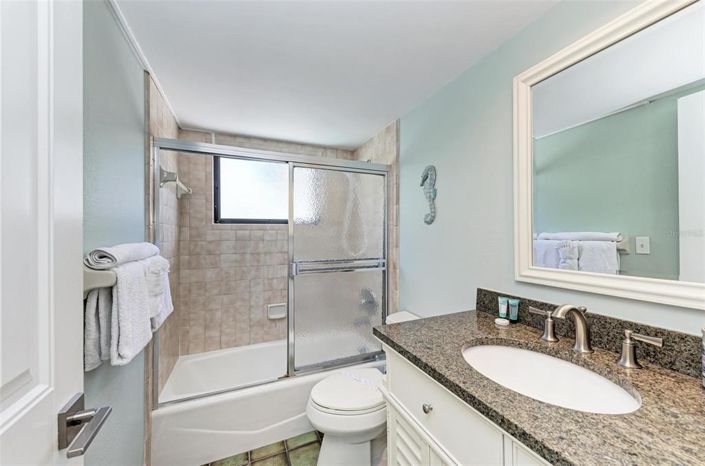 Image No.21-3 Bed Property for sale