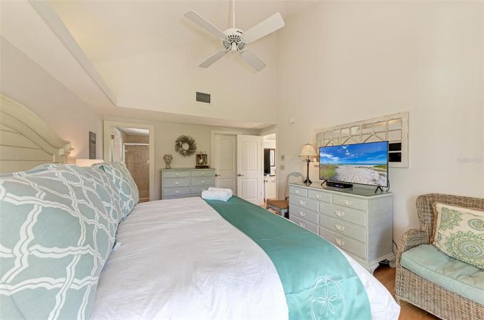 Image No.30-3 Bed Property for sale