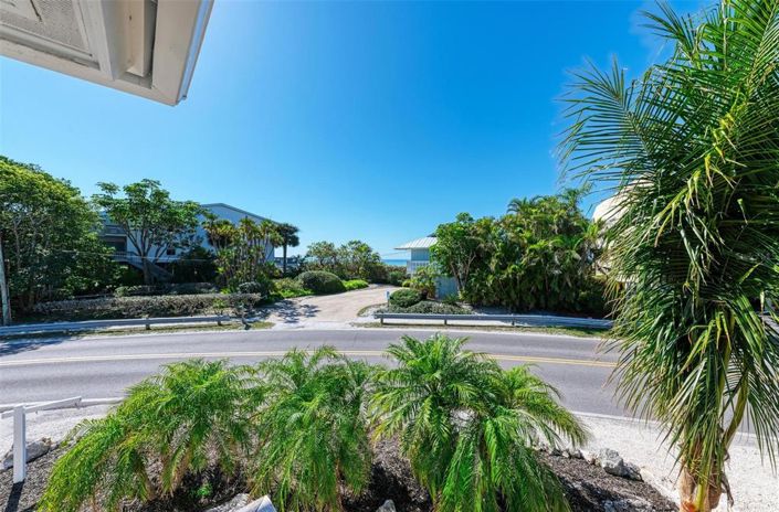 Image No.34-3 Bed Property for sale