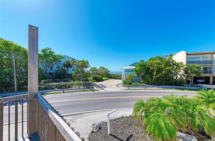 Image No.36-3 Bed Property for sale