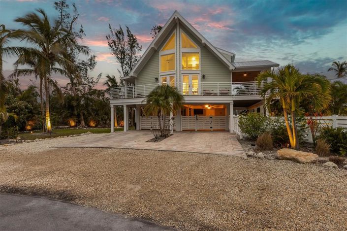 Image No.29-3 Bed Property for sale