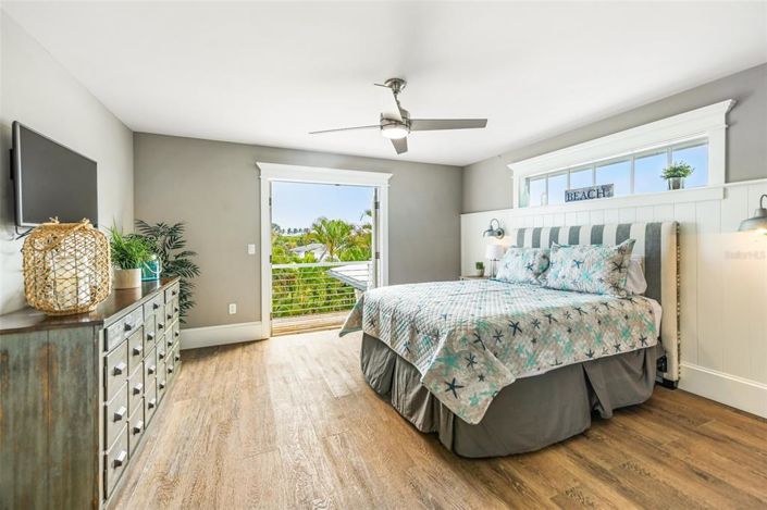 Image No.12-Propriété de 4 chambres à vendre à Holmes Beach