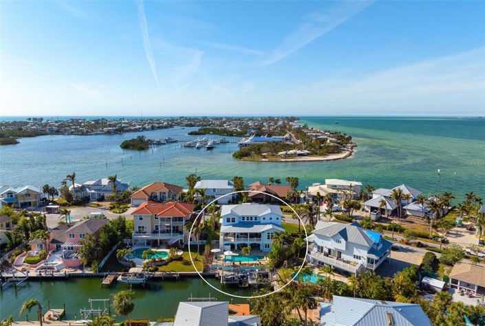 Image No.100-Propriété de 4 chambres à vendre à Holmes Beach