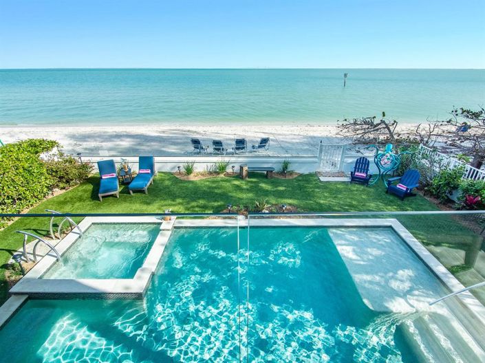 Image No.1-4 Bed Property for sale