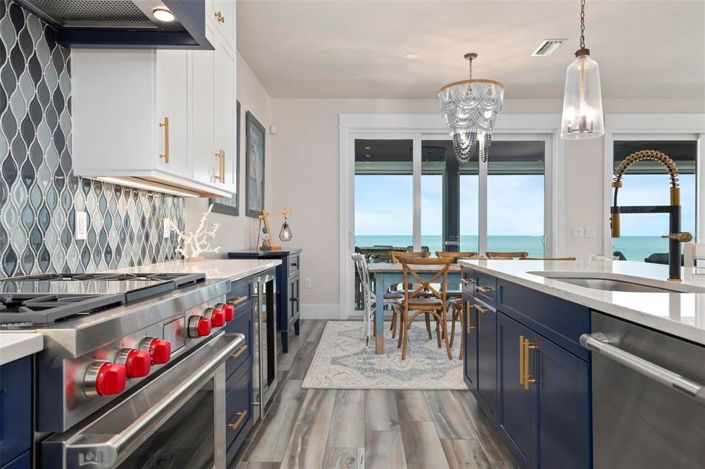 Image No.11-4 Bed Property for sale