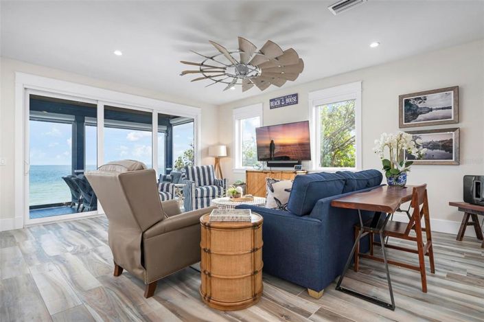 Image No.28-4 Bed Property for sale