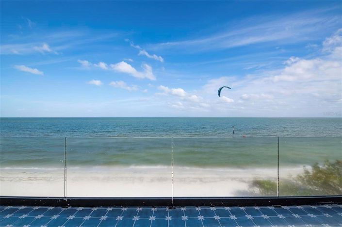 Image No.56-4 Bed Property for sale