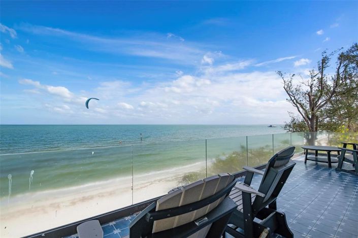 Image No.57-4 Bed Property for sale