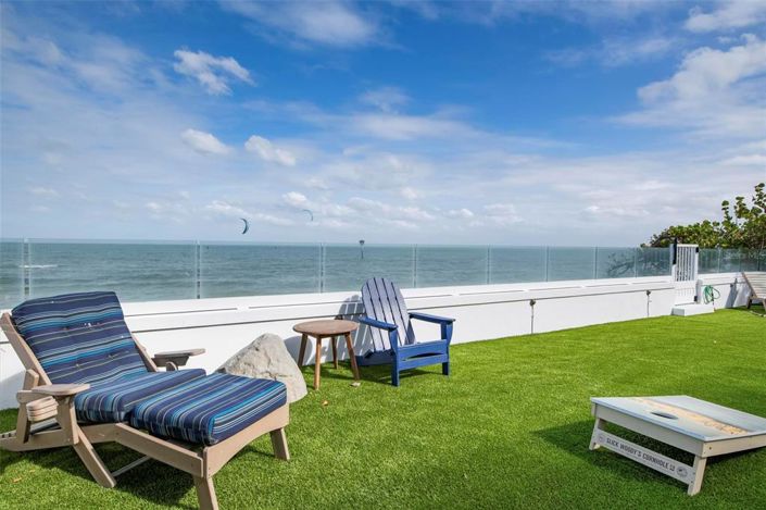 Image No.67-4 Bed Property for sale