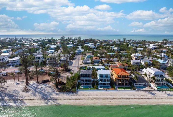 Image No.72-4 Bed Property for sale