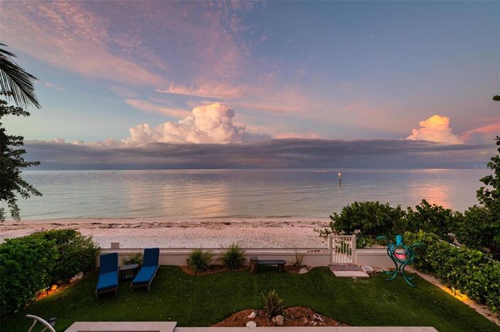 Image No.83-4 Bed Property for sale