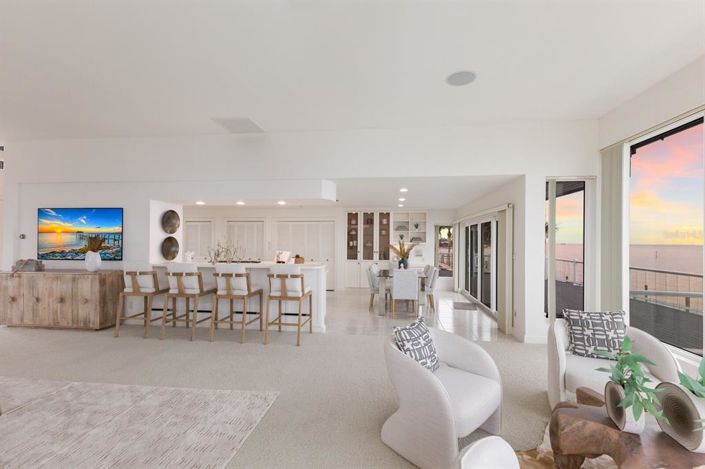 Image No.14-4 Bed Property for sale