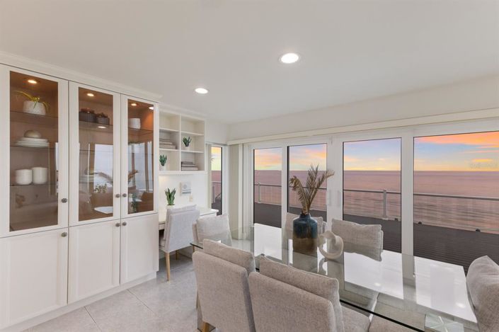 Image No.19-4 Bed Property for sale