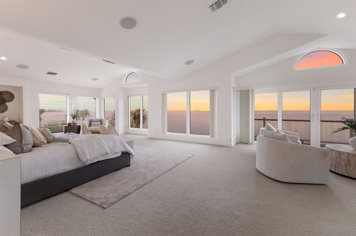 Image No.30-4 Bed Property for sale