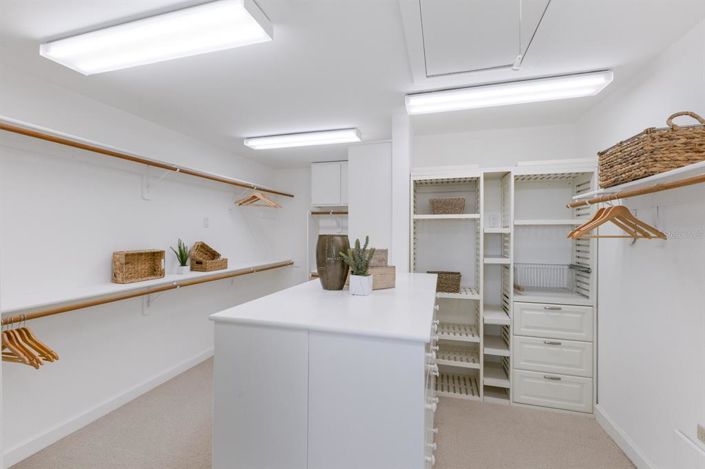 Image No.37-4 Bed Property for sale