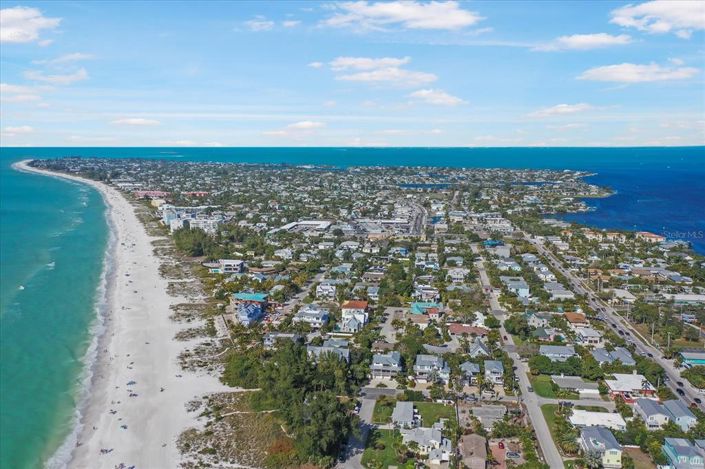 Image No.36-Propriété de 4 chambres à vendre à Holmes Beach