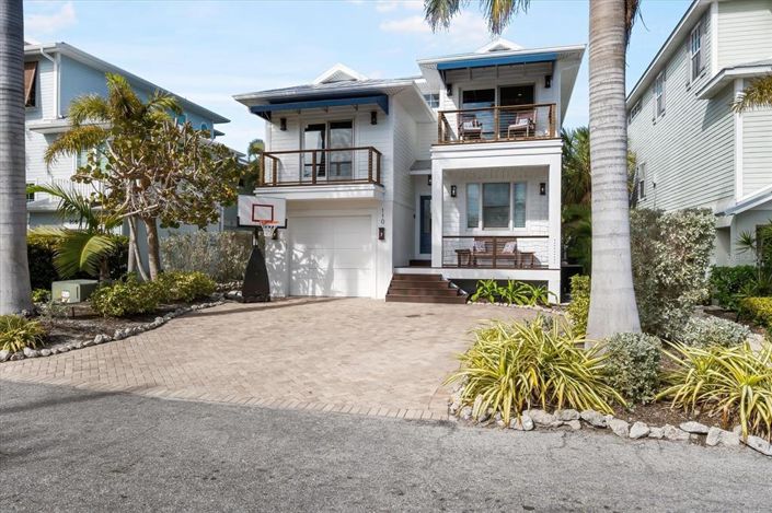 Image No.4-Propriété de 4 chambres à vendre à Holmes Beach