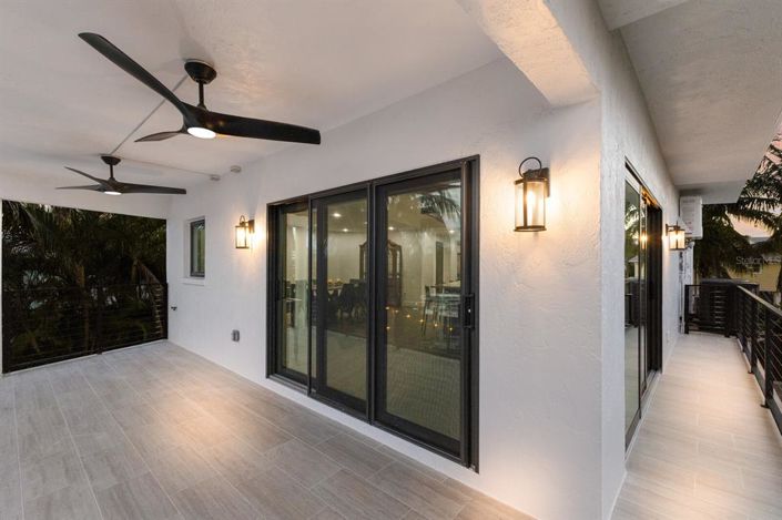 Image No.13-5 Bed Property for sale