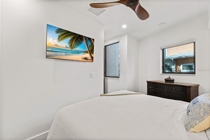 Image No.50-5 Bed Property for sale