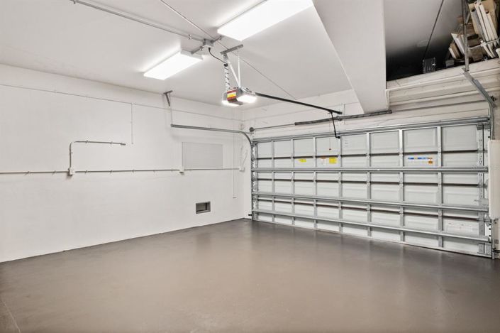 Image No.82-5 Bed Property for sale