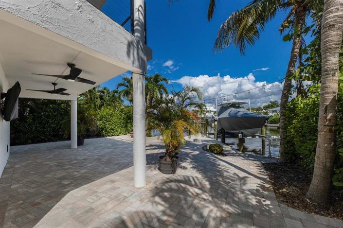 Image No.91-5 Bed Property for sale