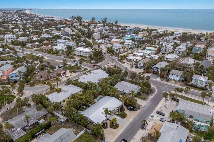 Image No.33-2 Bed Property for sale