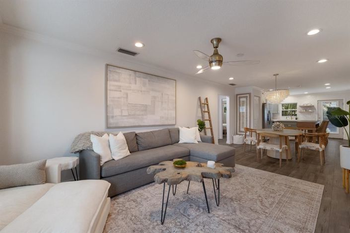 Image No.7-2 Bed Property for sale