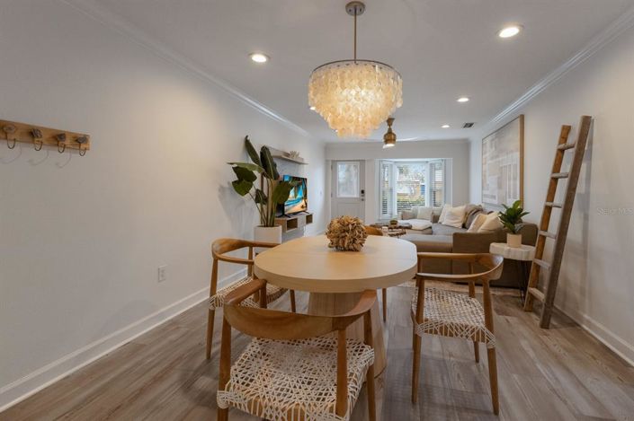 Image No.9-2 Bed Property for sale