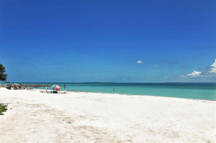 Image No.42-Propriété de 2 chambres à vendre à Holmes Beach