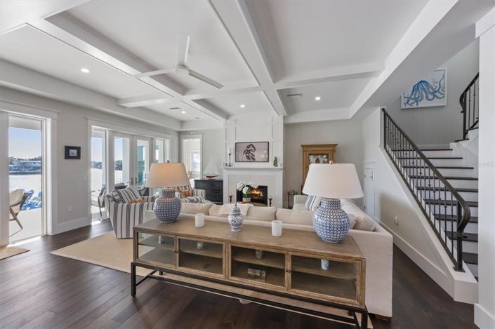 Image No.21-5 Bed Property for sale